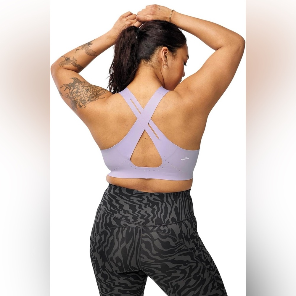 Brooks Women's Crossback 2.0 Sports Bra for Running, Workouts & Sports 32DD/E - Picture 2 of 6